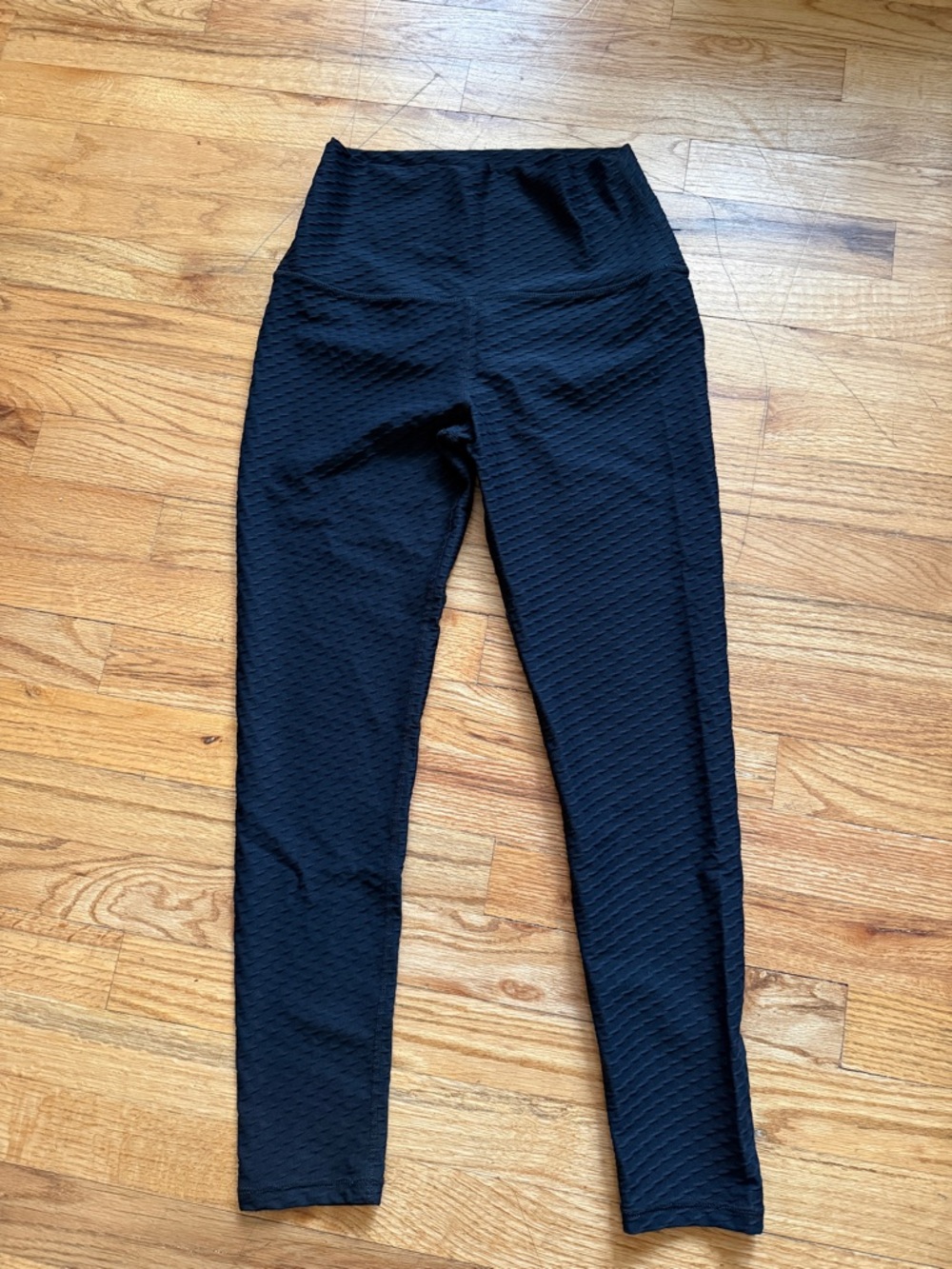 Born Primitive Black Paragon Leggings High Waisted Scrunch Medium
